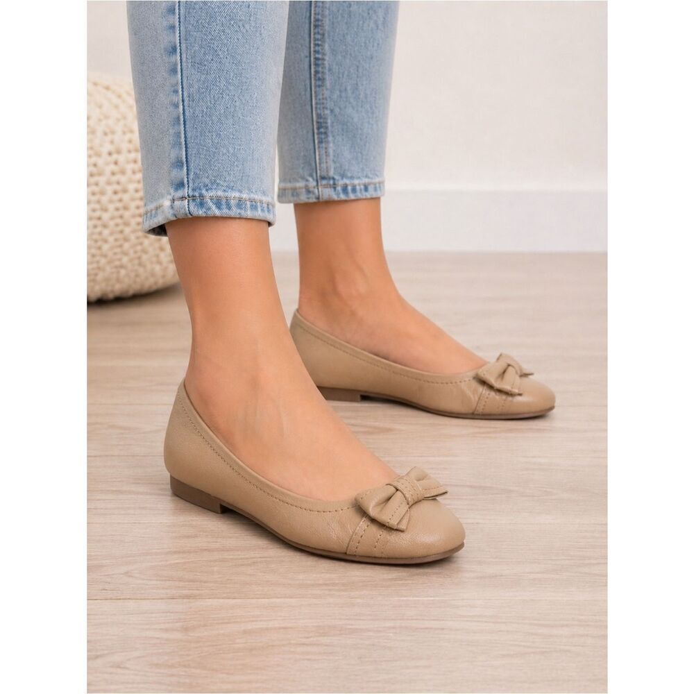 Cliffs Womens Holla Comfort Slip on ballets flats leather shoes sz 6.5